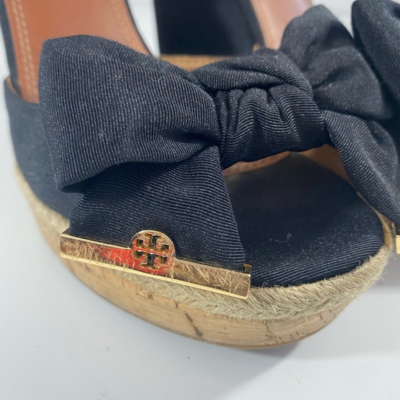 Tory Burch Women’s Black Penny Wedge Sandal - Picture 12 of 15